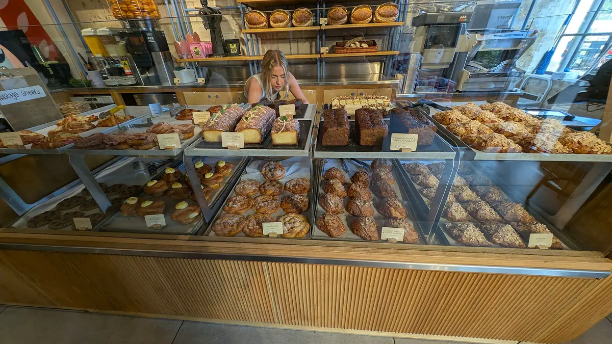 Flint Owl Bakery – bakery in Lewes town centre